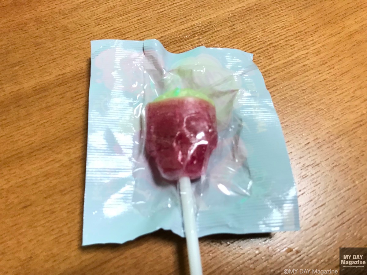 スカル型のチュッパチャップス