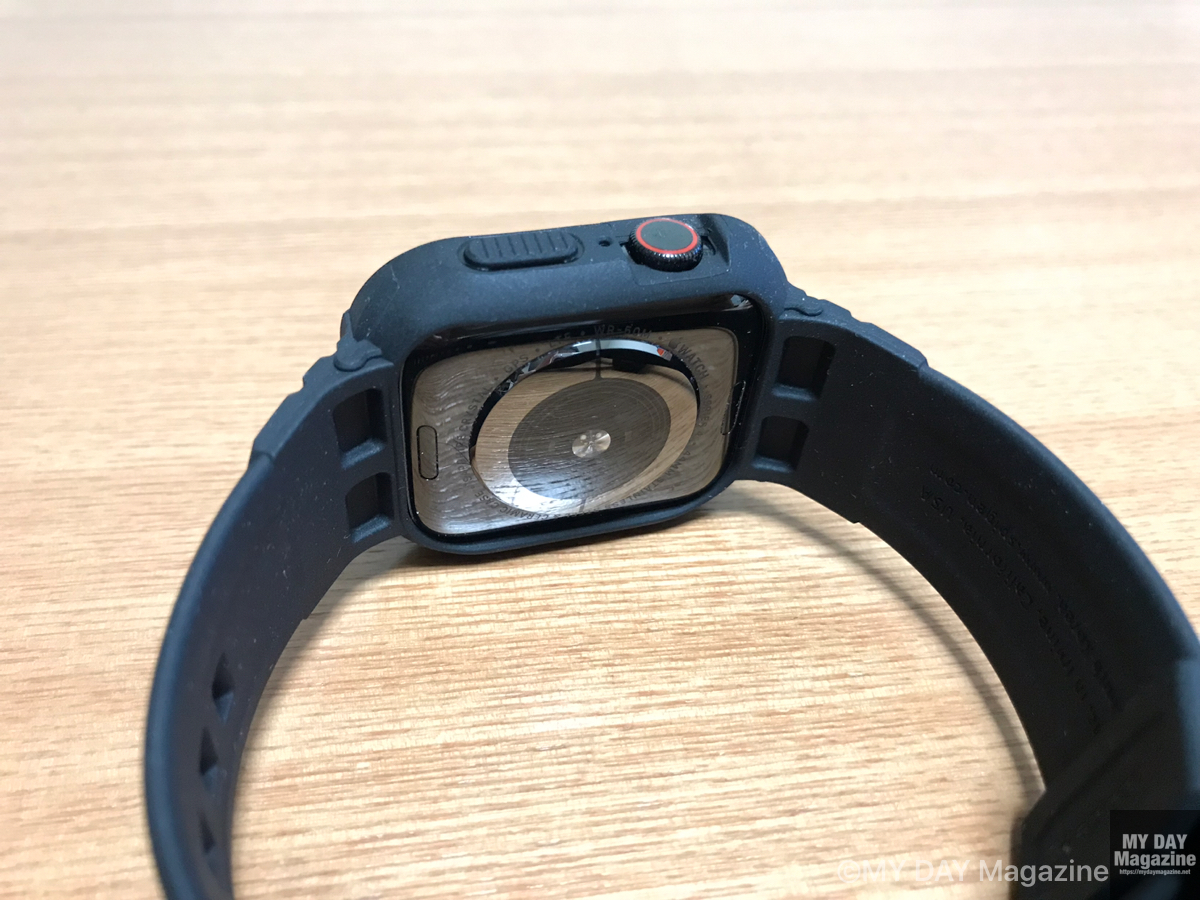 Spigen のApple Watch series4用のバンド「ラギッド・アーマープロ」はバンドとケース一体仕様でおすすめ！