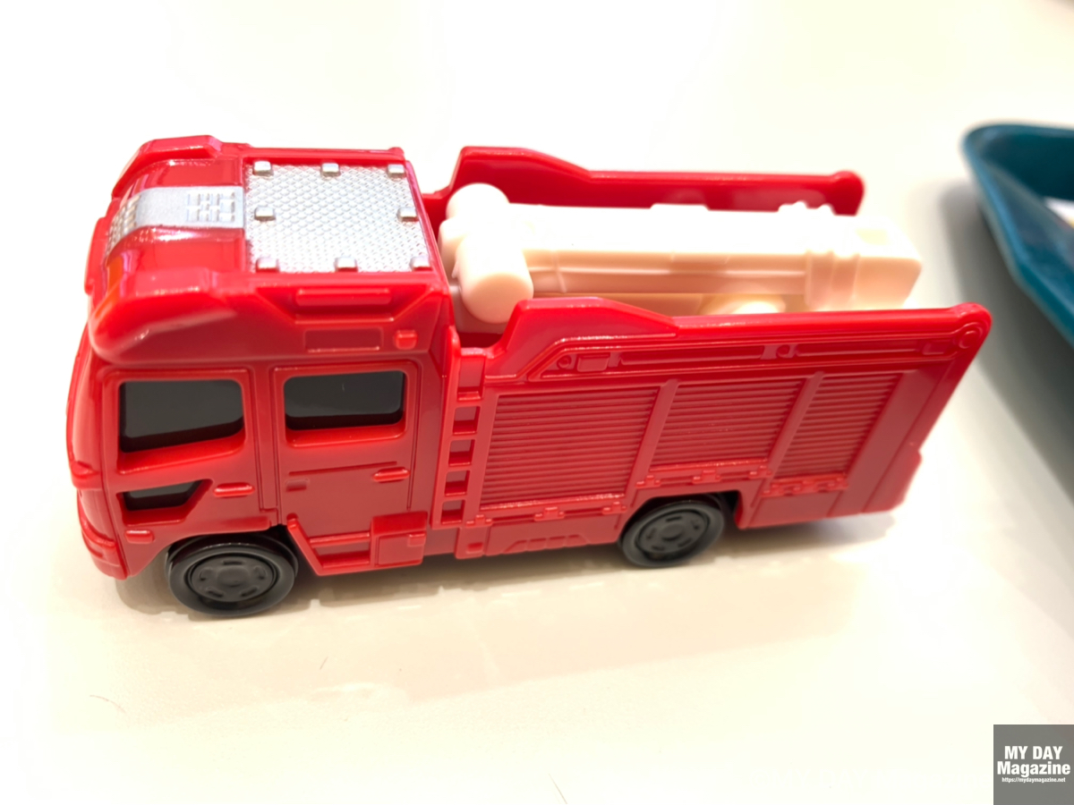 マクドナルドのハッピーセットのトミカはクオリティ高い!集めたくなるシリーズ!