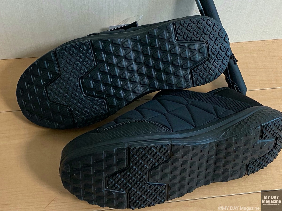 ワークマンの「防寒トレッドモック」は気軽に履けて防寒性抜群。真冬のサンダル代わりにベストなアイテム!